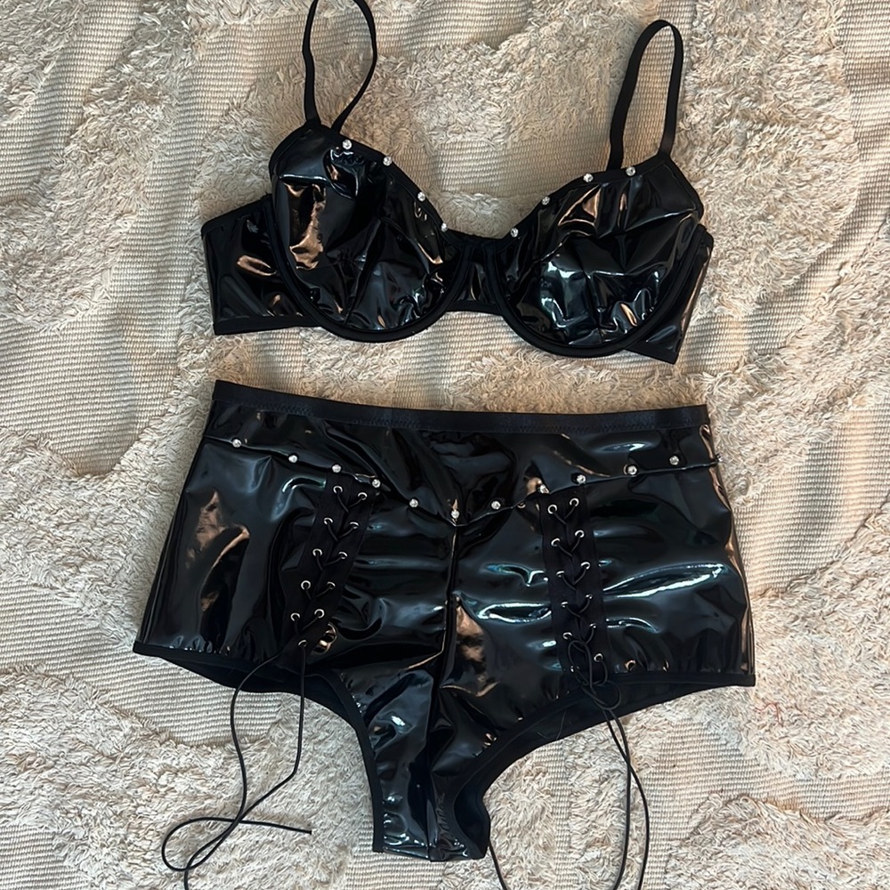 Leather lingerie set